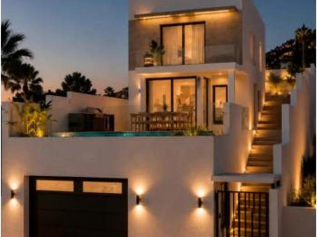 Chalet en venta en Puerto de la Torre, Málaga-Costa del Sol
