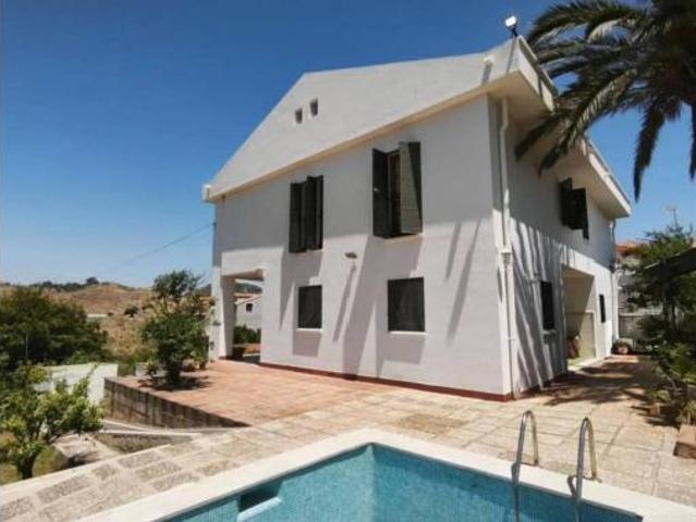 Chalet en venta en Puerto de la Torre, Málaga-Costa del Sol