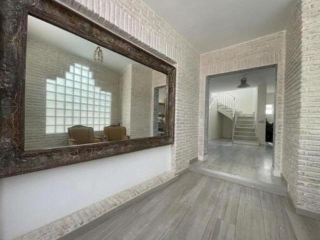 Chalet en venta en Camino de Antequera, Málaga