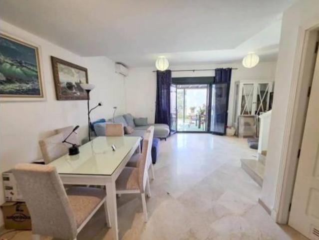 Chalet en venta en Castillo de la Duquesa, Costa del Sol Occidental