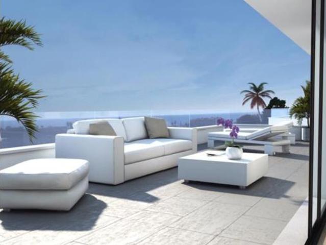 Chalet en venta en Castillo de la Duquesa, Costa del Sol Occidental