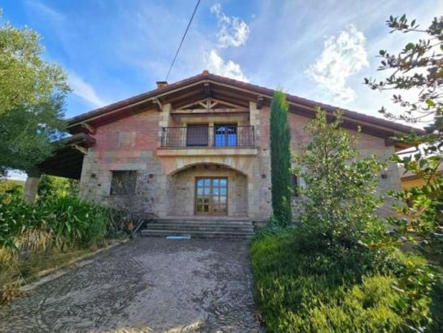 Chalet en venta en Manjarrés, La Rioja