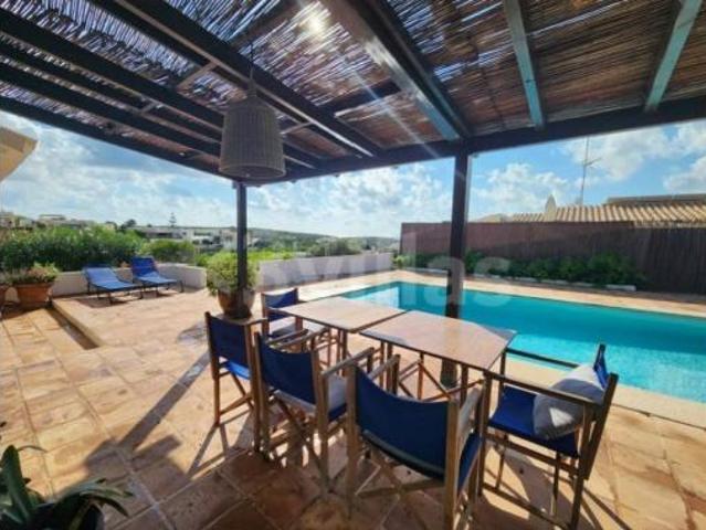 Chalet en venta en Cala Llonga, Menorca