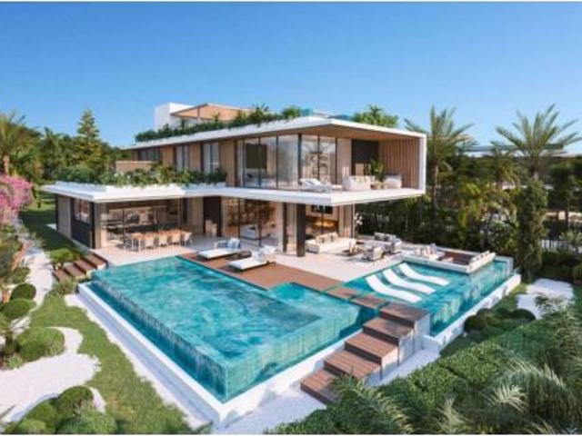 Chalet en venta en Sierramar, Costa del Sol Occidental
