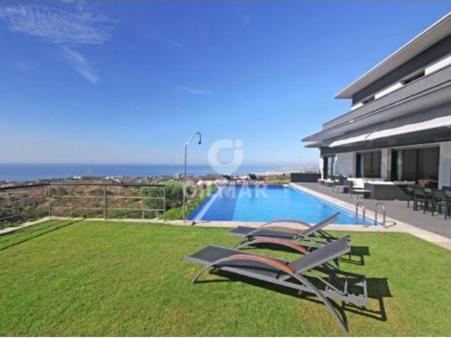 Villa en venta en Marbella, Barrio Alto