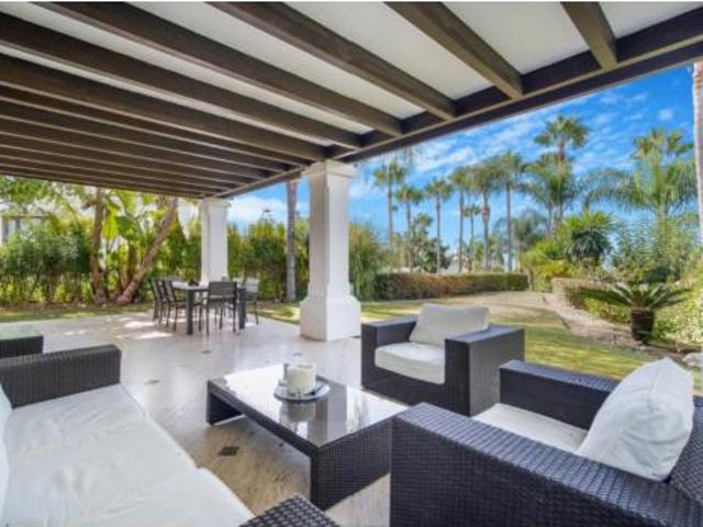 Chalet en venta en Divina Pastora, Costa del Sol Occidental