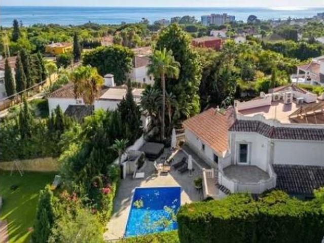 Chalet en venta en Rícmar, Costa del Sol Occidental