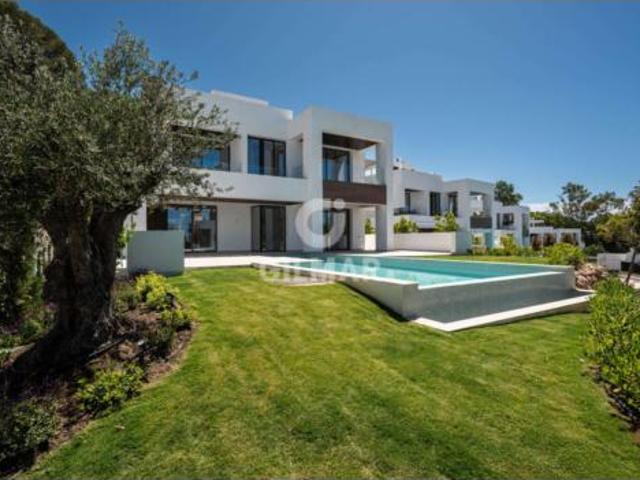 Villa en venta en Marbella, Miraflores