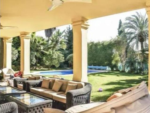 Chalet en venta en Nueva Andalucía, Costa del Sol Occidental