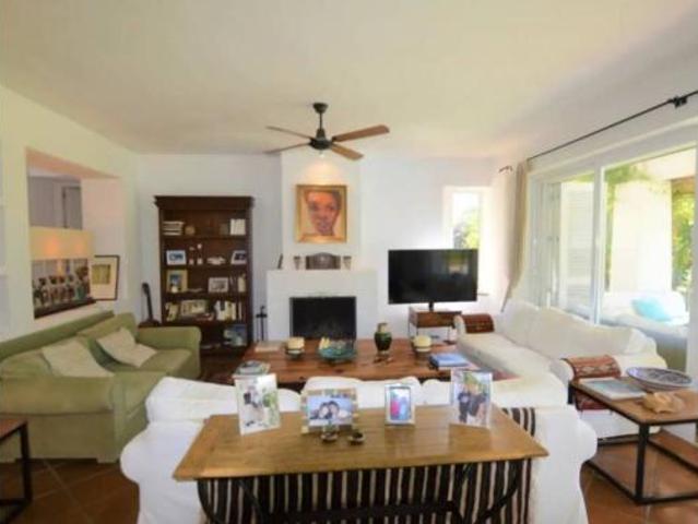 Chalet en venta en Albamar, Marbella