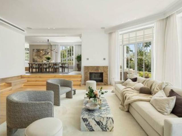 Chalet en venta en Nueva Andalucía, Costa del Sol Occidental