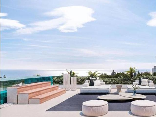 Chalet en venta en La Carolina, Costa del Sol Occidental