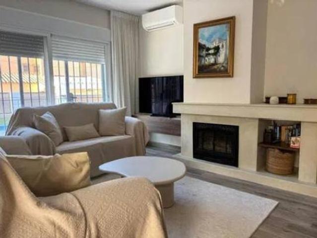 Chalet en venta en Rio Real, Costa del Sol Occidental