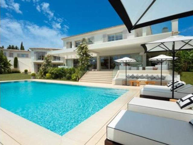 Chalet en venta en Nueva Andalucía, Costa del Sol Occidental