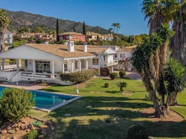 Chalet en venta en Miraflores, Marbella