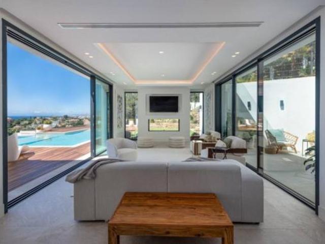Chalet en venta en Rio Real, Costa del Sol Occidental