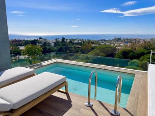 Chalet en venta en Rio Real, Costa del Sol Occidental