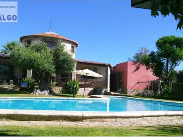Chalet en venta en Marchena, Sevilla
