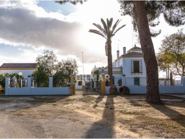 Chalet en venta en Marchena, Sevilla