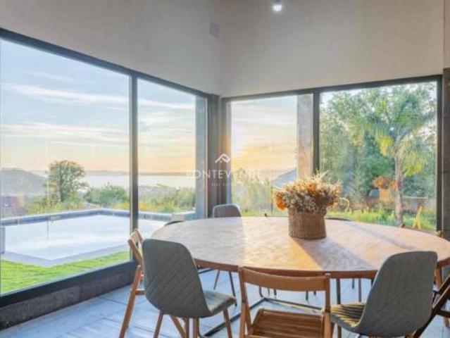 Chalet en venta en Seixo, O Morrazo