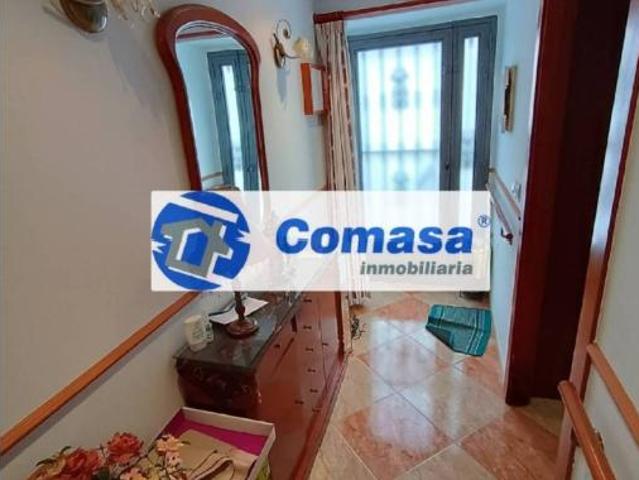 Villa en venta en Martos