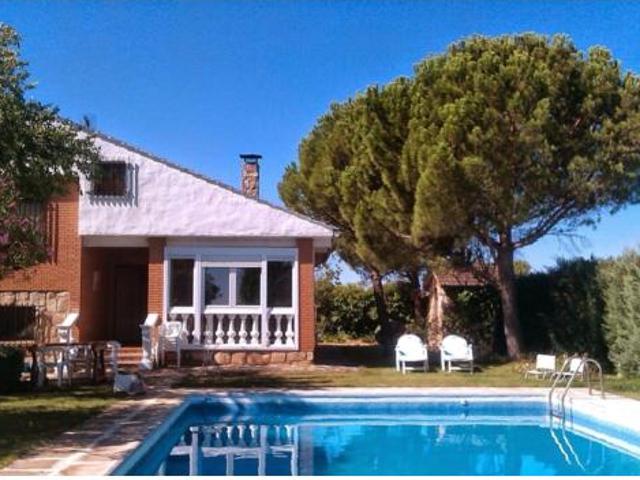 Chalet en venta en Matarrubia, Castilla-La Mancha