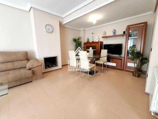 Chalet en venta en Meco, Madrid