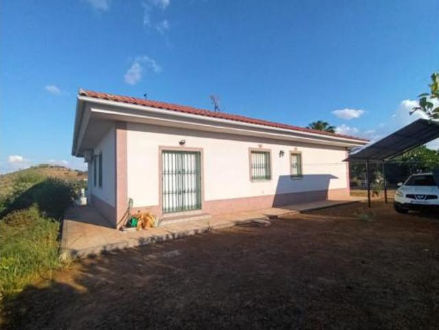 Chalet en venta en Medellín, Extremadura
