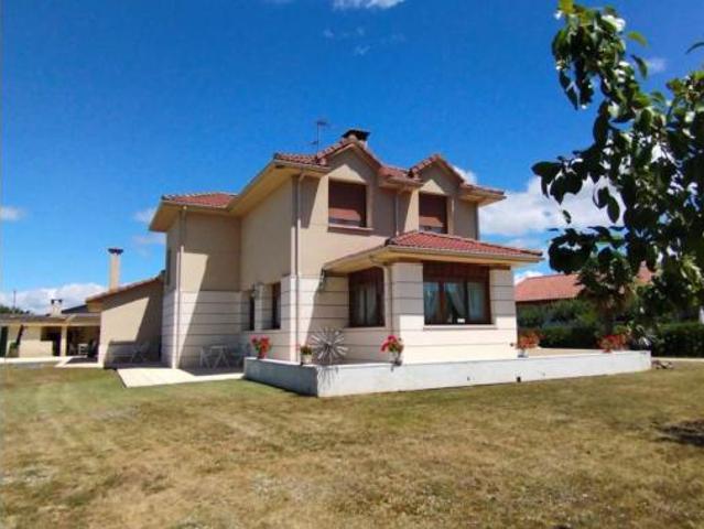Chalet en venta en Medinabella 2, Medina De Pomar