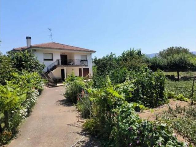 Chalet en venta en Villacobos, Medina de Pomar