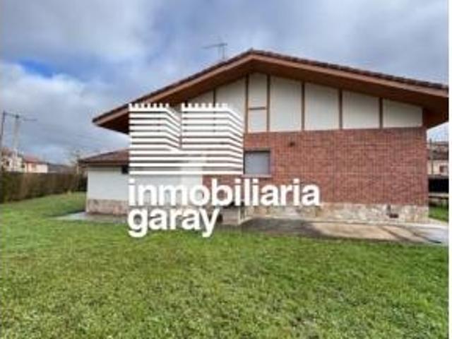 Chalet en venta en Medina De Pomar, Castilla y León