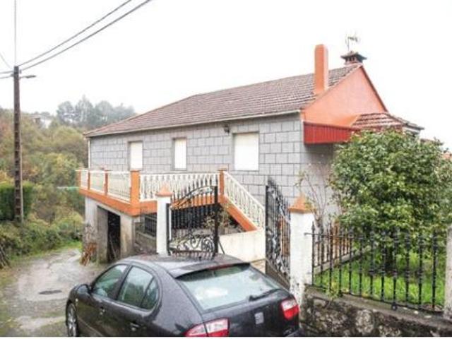 Villa en venta en Melón, O Retiro Villa en venta en Melón, O Retiro