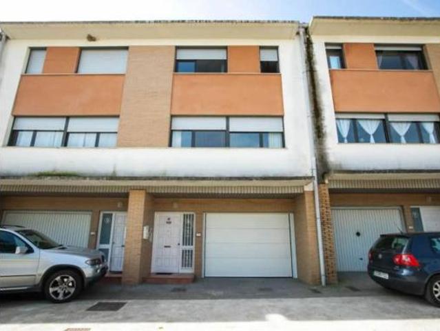 Chalet en venta en Mendigorria, Navarra