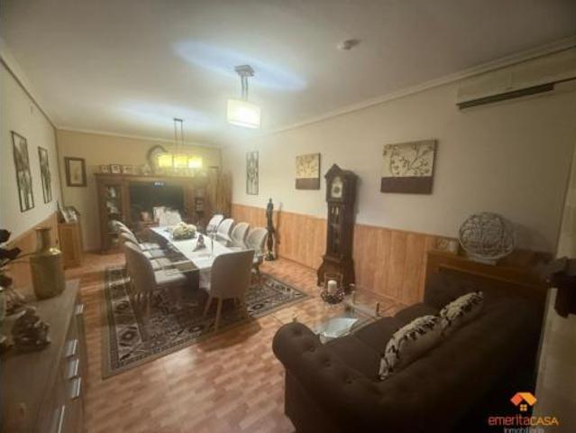 Chalet en venta en Mérida, Badajoz