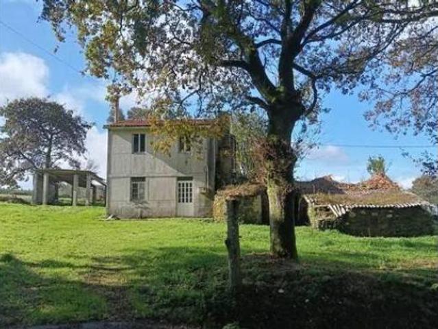 Chalet en venta en Ordes, Galicia