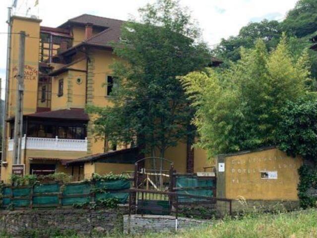 Chalet en venta en Mieres, Asturias