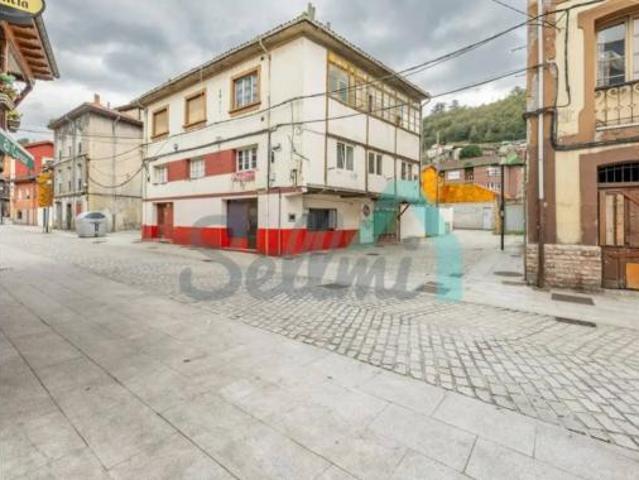 Chalet en venta en Mieres, Asturias