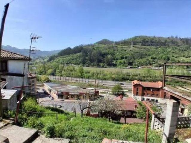 Chalet en venta en Mieres, Asturias