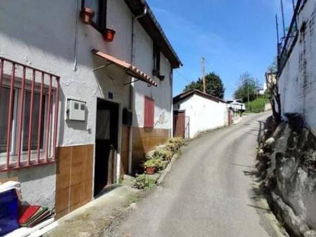 Chalet en venta en Mieres, Asturias