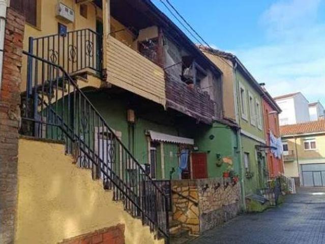 Chalet en venta en Mieres, Asturias