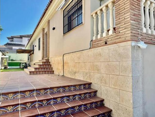 Chalet en venta en La Sierrezuela, Mijas
