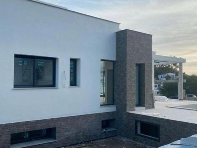 Chalet en venta en Doña Pilar, Costa del Sol Occidental