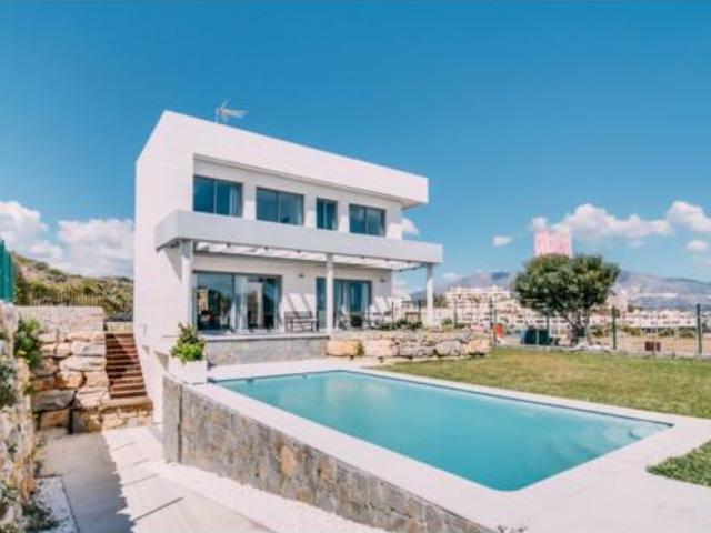 Chalet en venta en Cerros del Águila, Costa del Sol Occidental