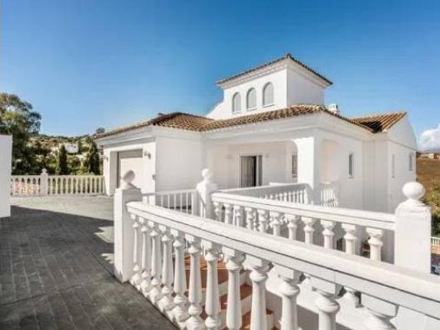 Chalet en venta en Cerros del Águila, Costa del Sol Occidental