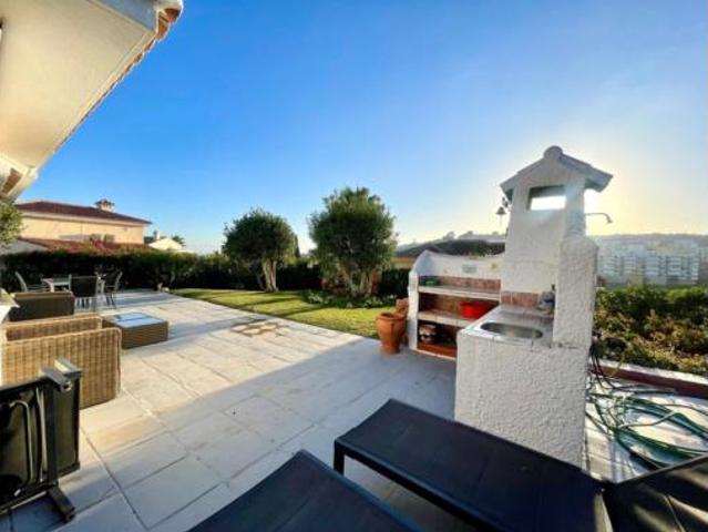 Chalet en venta en La Cala, Costa del Sol Occidental