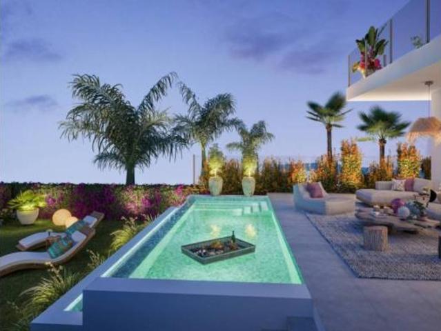 Chalet en venta en Chaparral, Costa del Sol Occidental