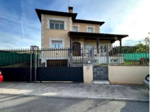 Chalet en venta en Milagros, Castilla y León