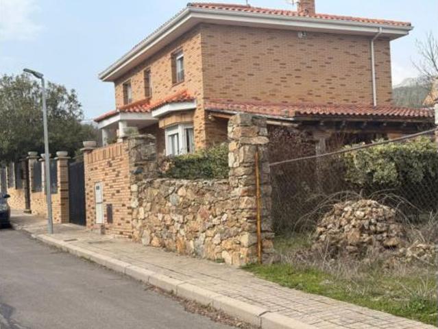 Chalet en venta en Miraflores De La Sierra, Madrid