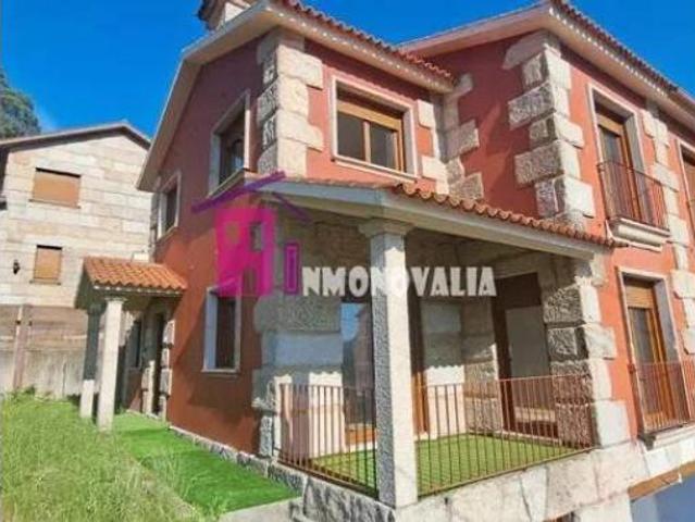 Chalet en venta en O Rosal, O Morrazo