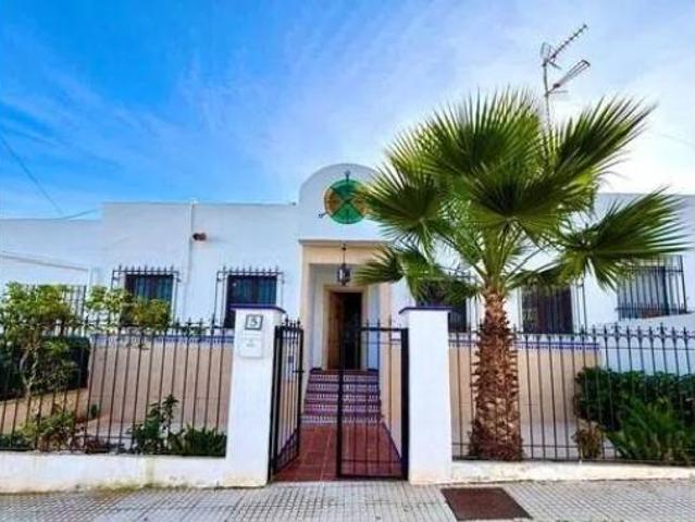 Chalet en venta en El Palmeral, Mojácar